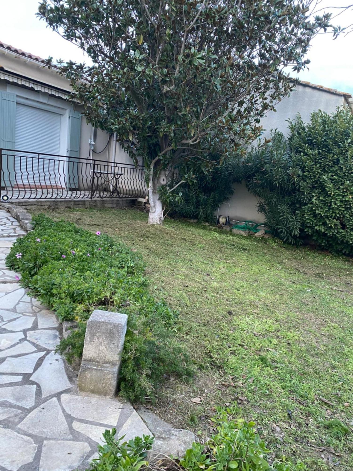 ארל Maison Dans Village Calme מראה חיצוני תמונה